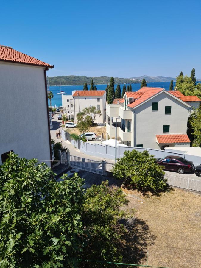 Kilic Apartments Трогир Екстериор снимка