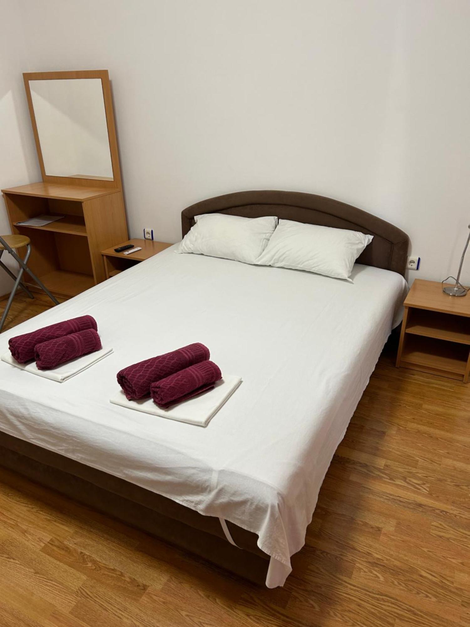 Kilic Apartments Трогир Екстериор снимка