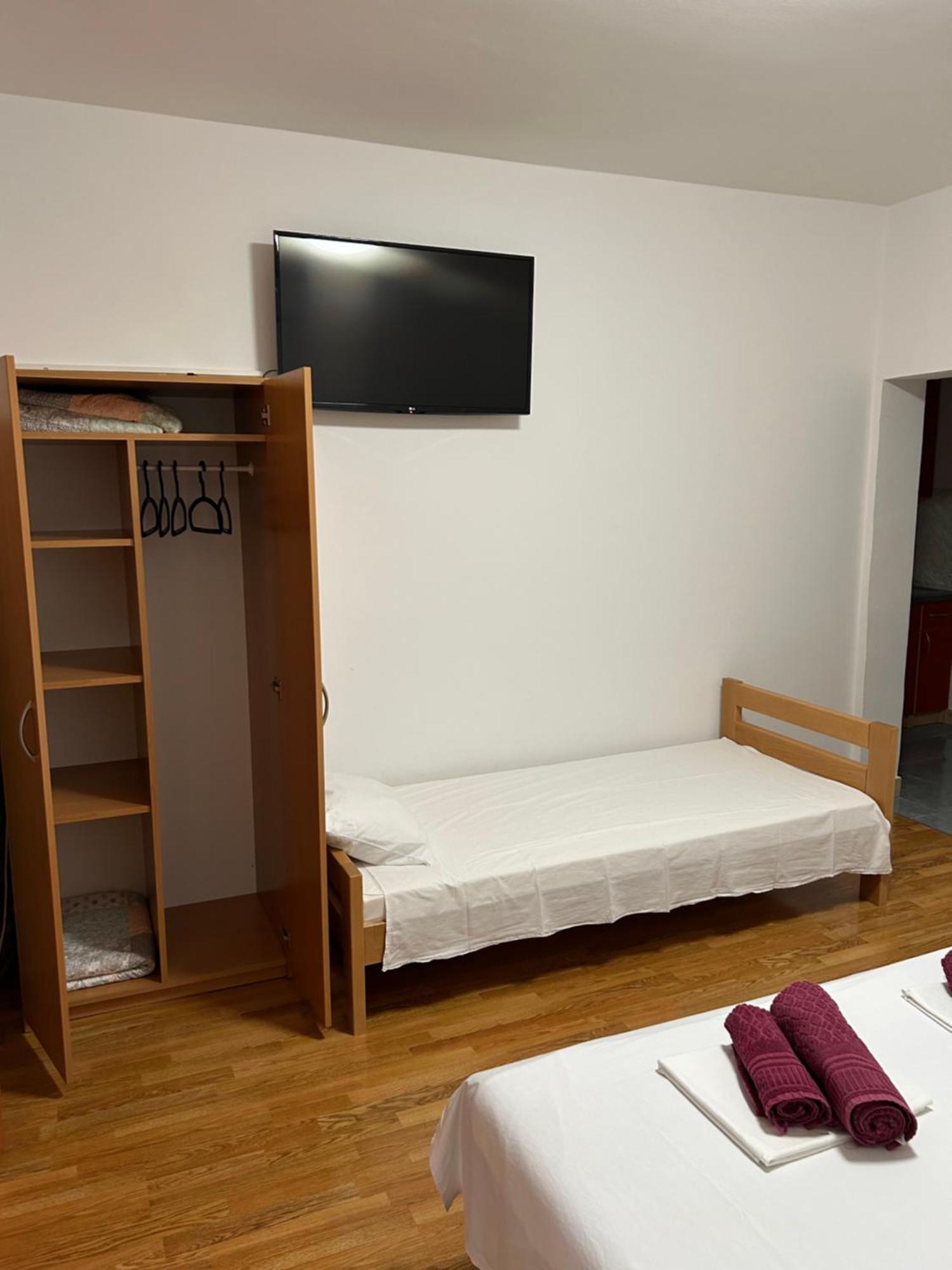 Kilic Apartments Трогир Екстериор снимка