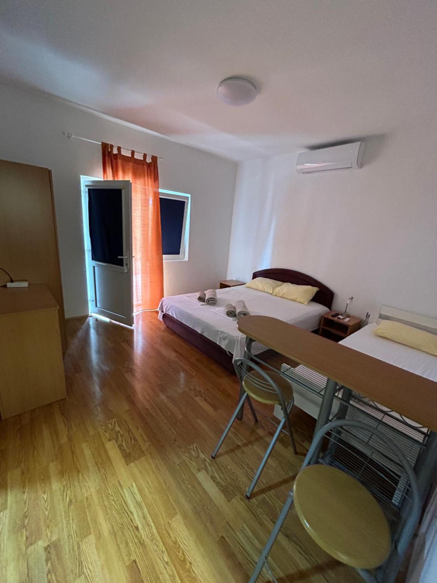 Kilic Apartments Трогир Екстериор снимка