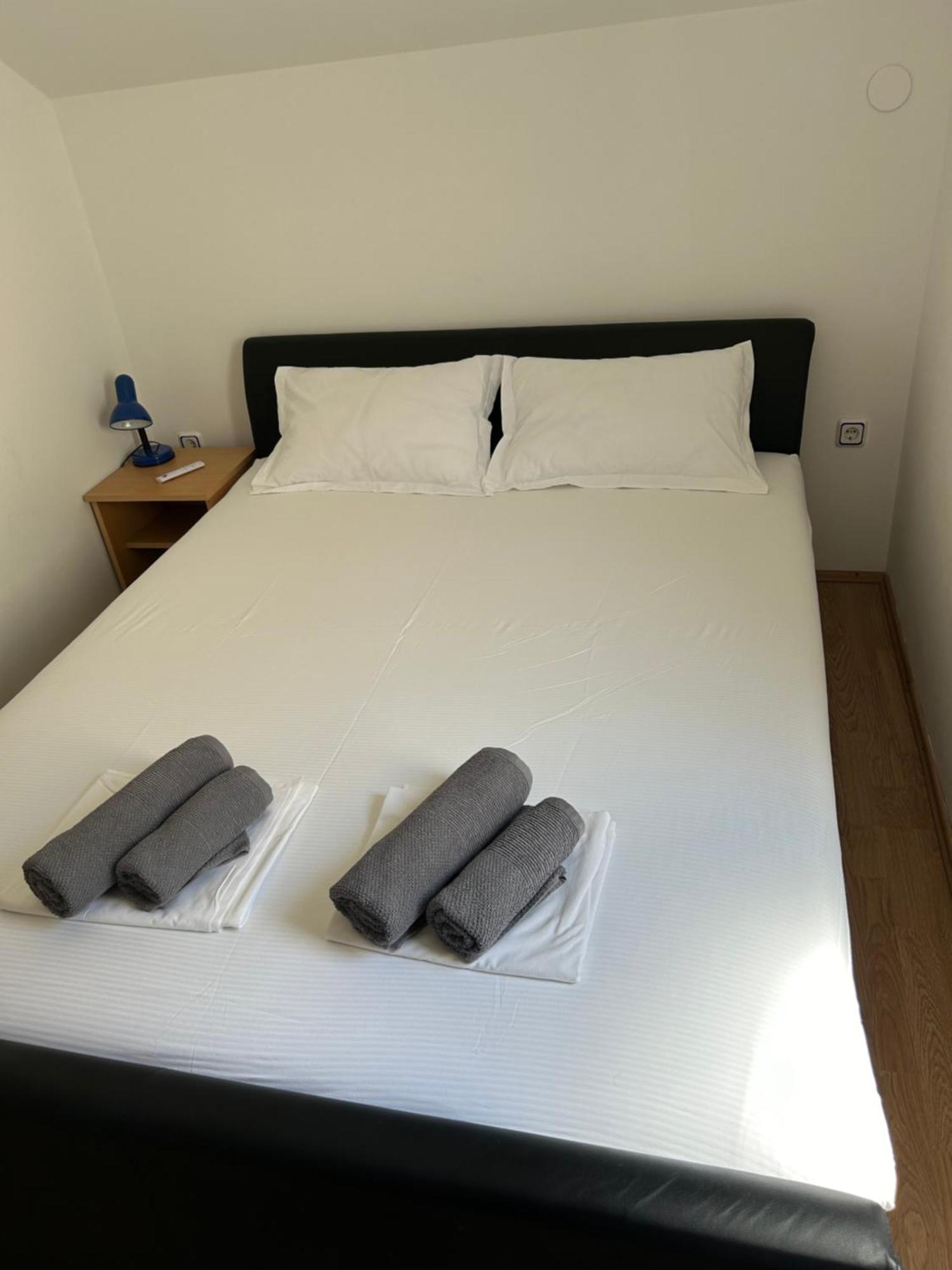 Kilic Apartments Трогир Екстериор снимка